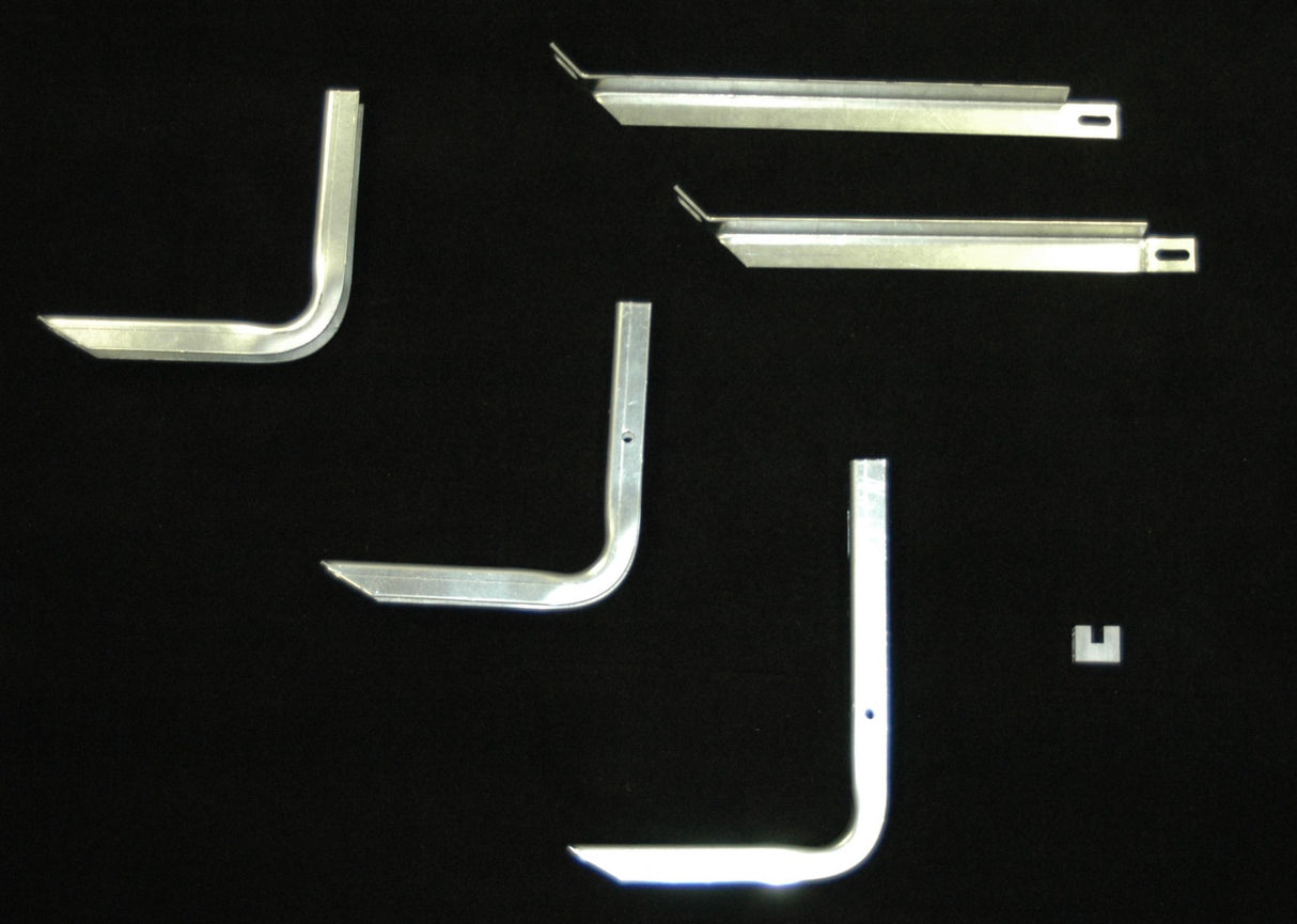 Running Board Mounting Bracket Classicpro Series 4 Inch Riser / Ocb Brackets 07-09 Dodge Sprinter 170 Inch Wheel Base 170 Inch Heavy Gauge Steel Silver Supersedes 10-1025 Owens Products