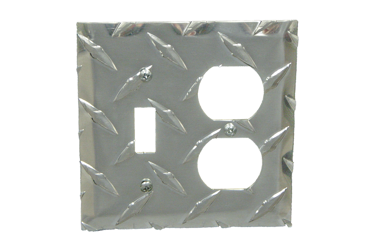 RaceMates / Blade Switch/Electrical Outlet Cover / Diamond Tread Aluminum / 39141 / Owens Products RaceMate Owens Products