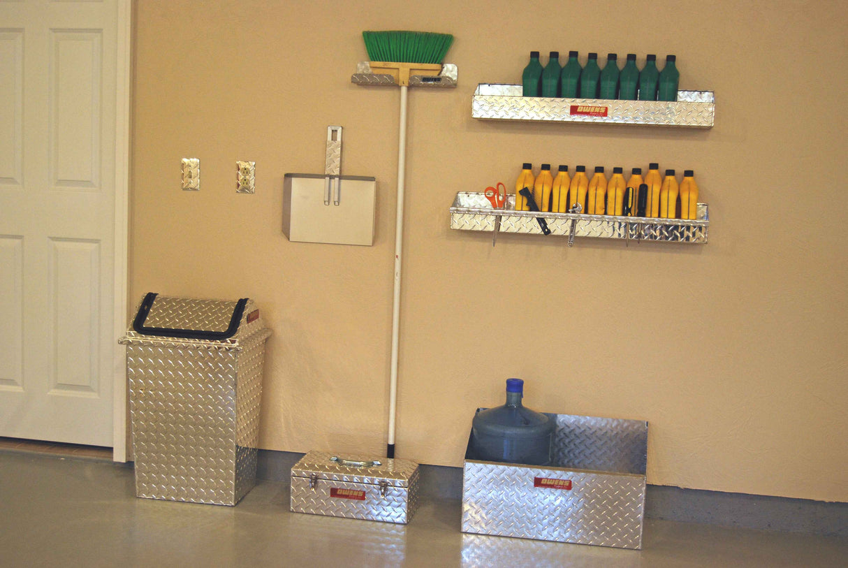 Dustpan / RaceMate / Smooth Mill Finish Aluminum / Bright / Owens Products / 39169 RaceMate Owens Products