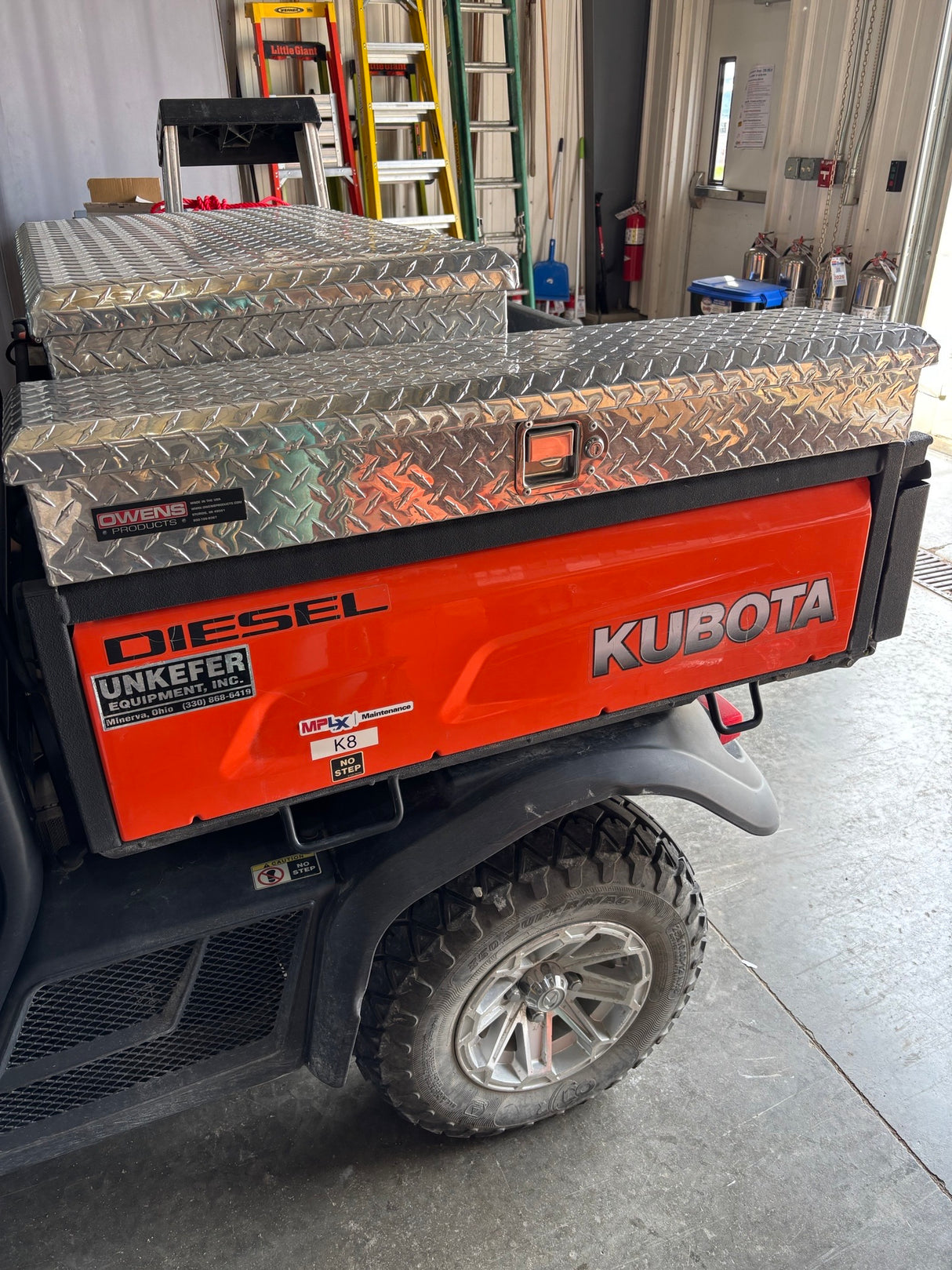 Truck Tool Box 42010 Garrison Series Side Mount / UTV 41 Inch / Diamond Tread Aluminum / Bright / Owens Products