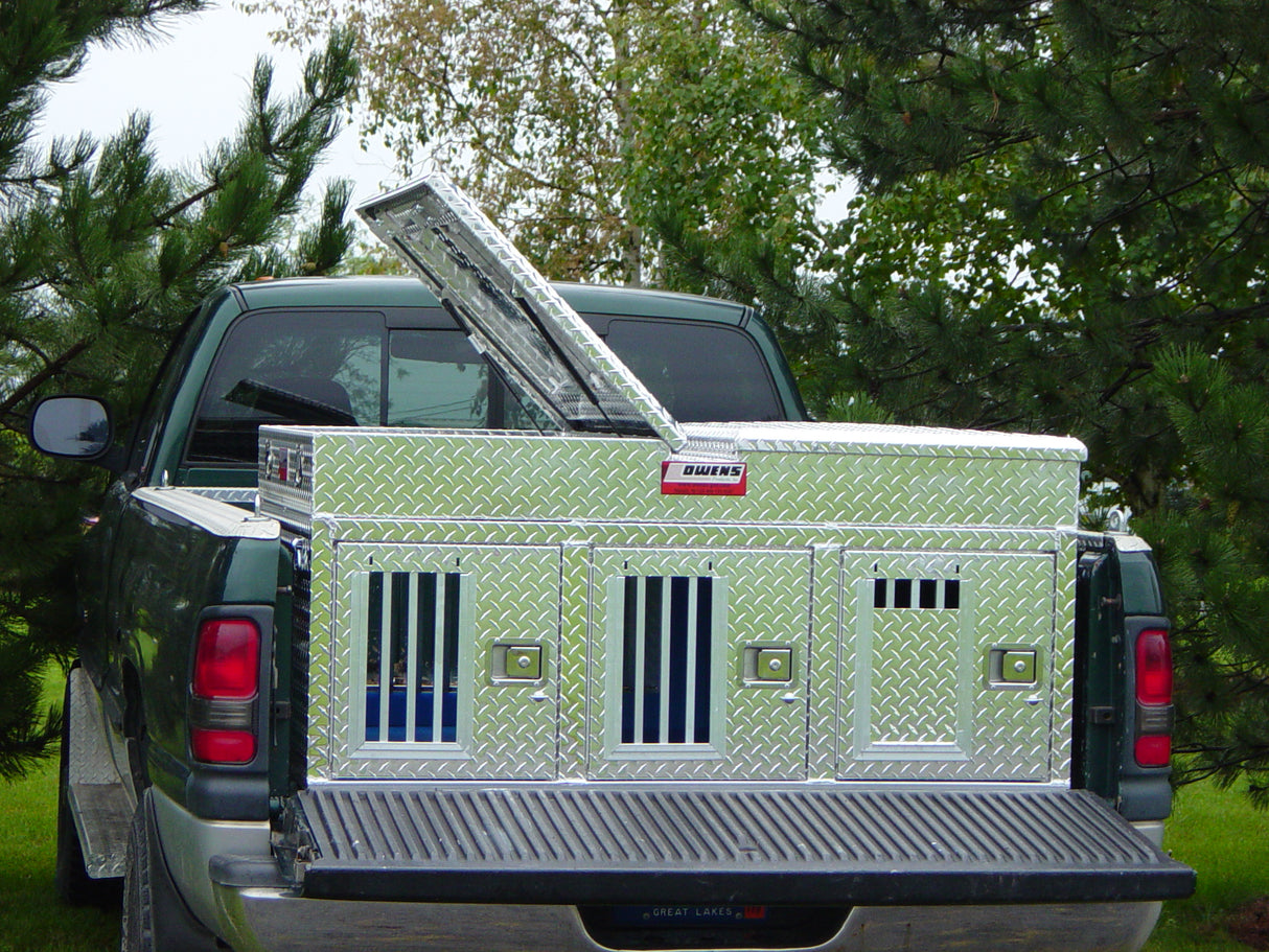 Dog Box 55053 Hunter Series Triple Compartment with Top Storage / 58 W x 40 D x 26 H / with Wheel Well Notches / All Seasons Rear Vents / Diamond Tread Aluminum / Owens Products