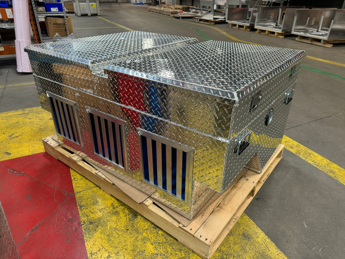 Dog Box 55053 Hunter Series Triple Compartment with Top Storage / 58 W x 40 D x 26 H / with Wheel Well Notches / All Seasons Rear Vents / Diamond Tread Aluminum / Owens Products Hunter Series Owens Products