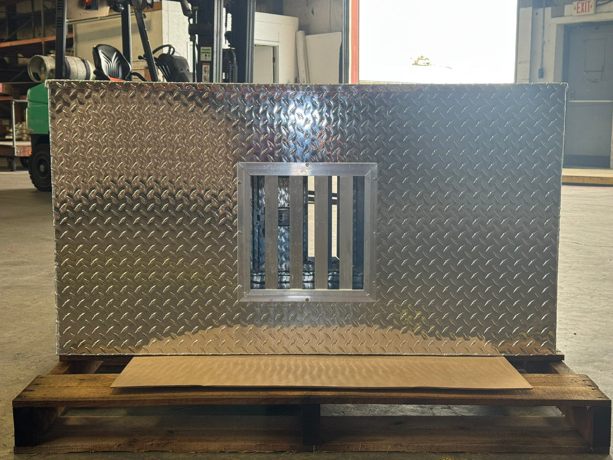 Dog Box 55158 Hunter Series Triple Compartment with No Storage / Tall / 48 W x 36 D x 26 H / Standard Vents / Diamond Tread Aluminum / Owens Products