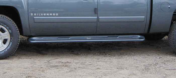 Owens Premier Series Custom Molded ABS Running Boards / Black / Chevrolet/GMC / 2007-2018 / Extended Cab / Owens Products / 67051 Premier Running Board Owens Products