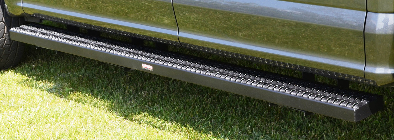 Running Boards Grip Strut Commercial 15-18 Ford F150 17-18 F250/F350/F450/F550 Super Duty W/ W/O Flares Aluminum Textured Black Owens Products