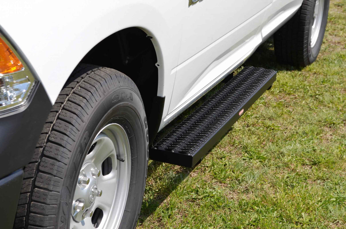 Running Boards Grip Strut Commercial 13-18 Ram 2500/3500 HD W/O Flares 13-18 Ram 2500/3500/4500/5500 W/Flares Standard Cab Aluminum Textured Black Owens Products Running Board Owens Products
