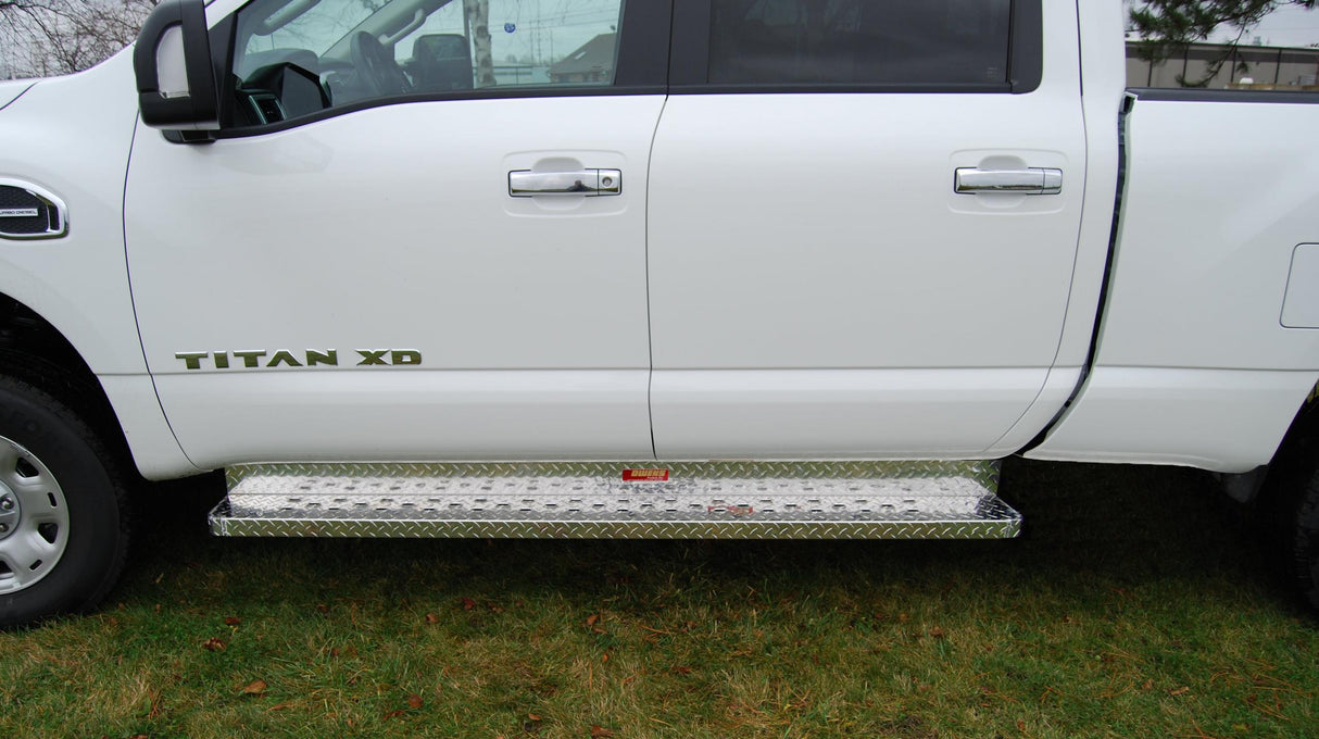Running Boards Owens Commercial Diamond W/O Stone Guard With Star Burst Grip 15-17 Nissan Titan 4 Inch Riser Crew Cab Aluminum Owens Products
