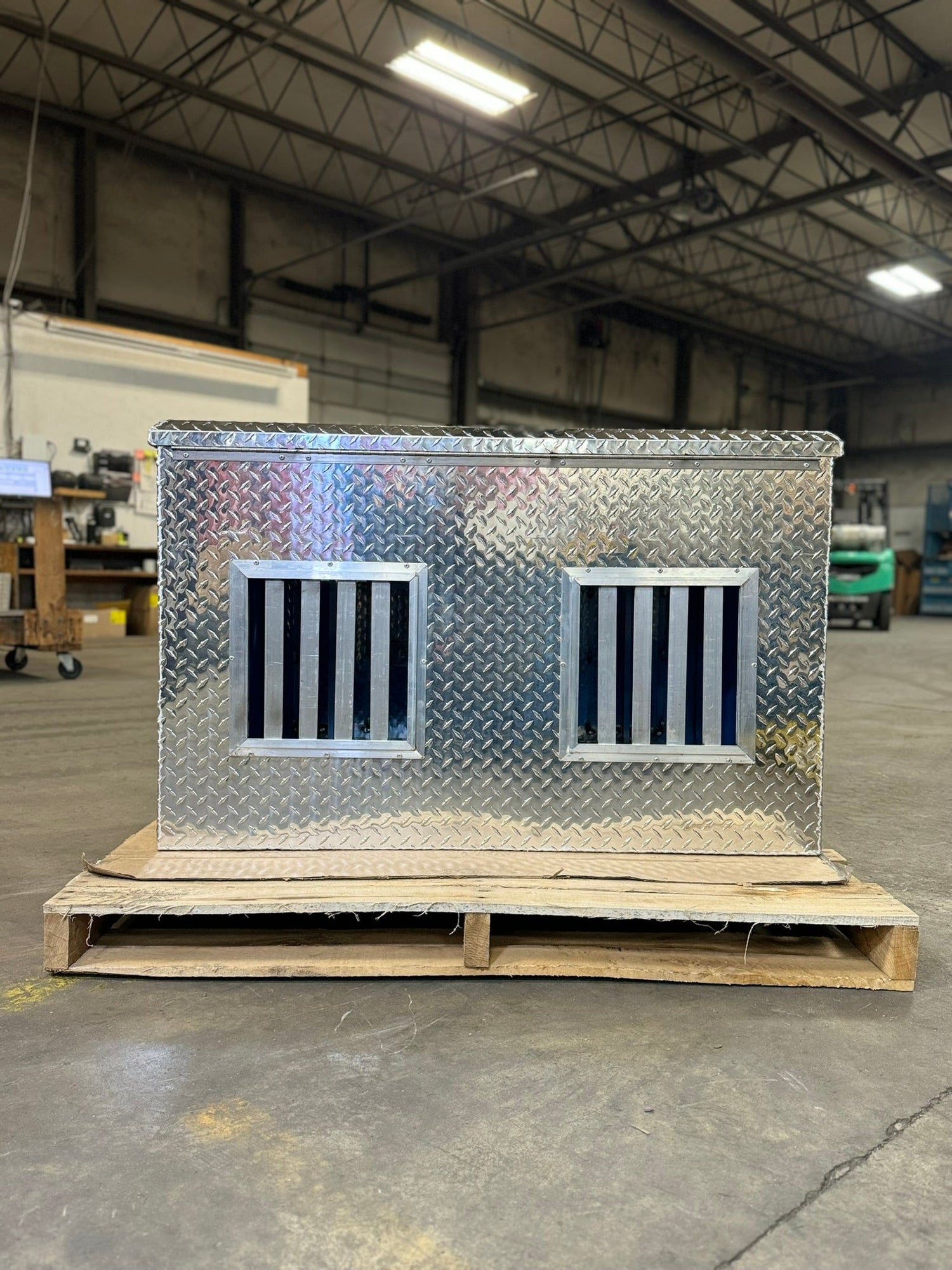 Dog Box 55079 Hunter Series Double Compartment with Top Storage / 45 W x 35 D x 29 H / UTV / Standard Vents with Rear Vents / Diamond Tread Aluminum / Owens Products