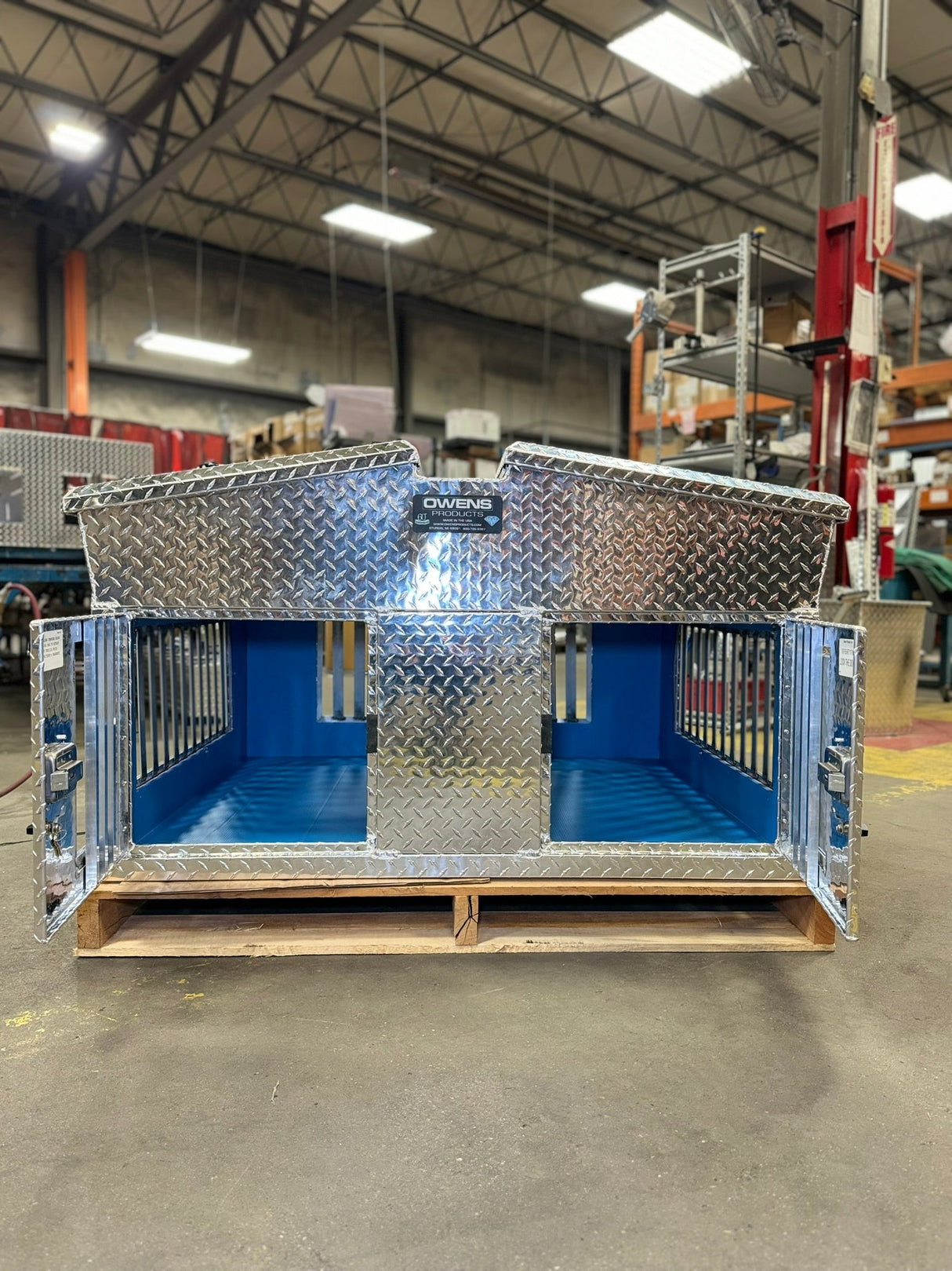 Dog Box 55014 Hunter Series Big T Double Compartment Dog Box with Dual Lid Top Storage