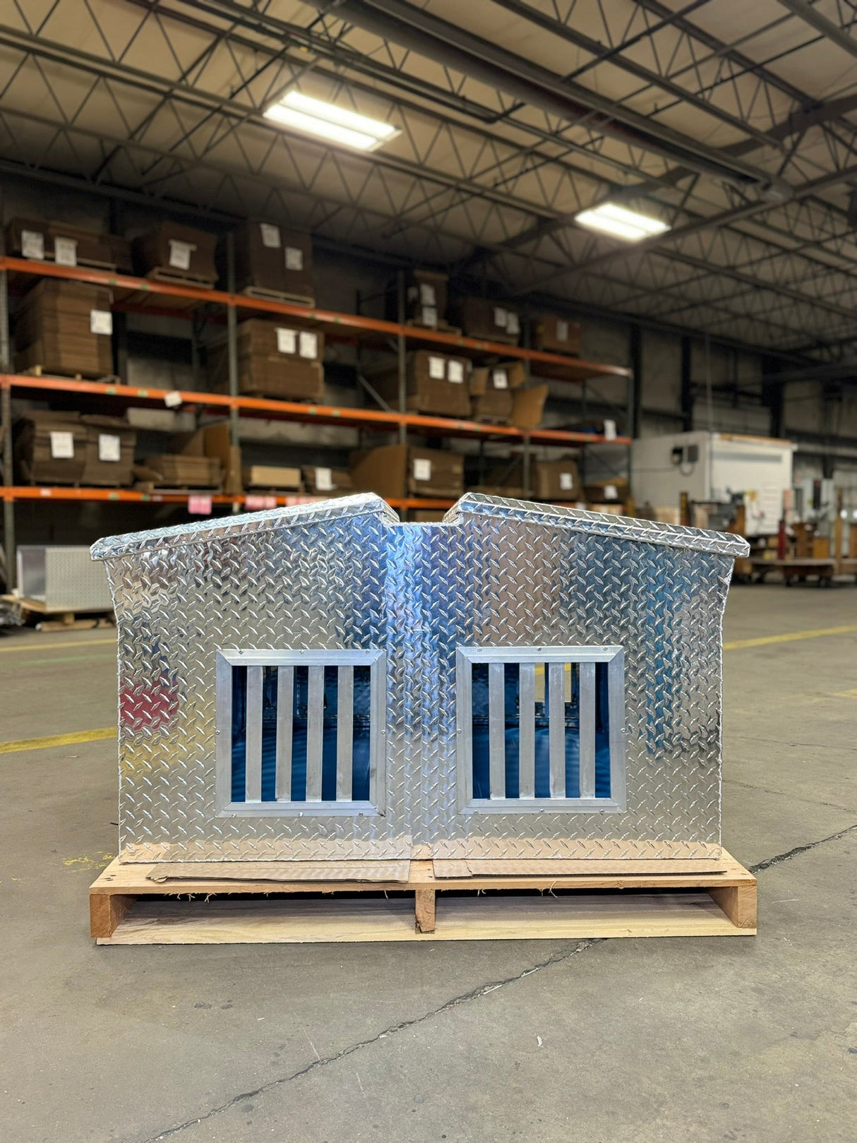 Dog Box 55014 Hunter Series Big T Double Compartment Dog Box with Dual Lid Top Storage