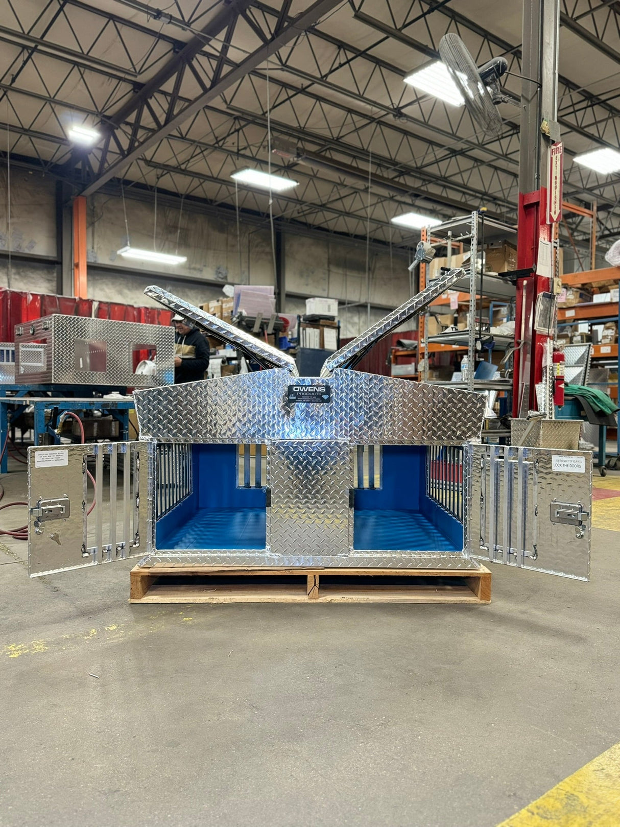 Dog Box 55014 Hunter Series Big T Double Compartment Dog Box with Dual Lid Top Storage