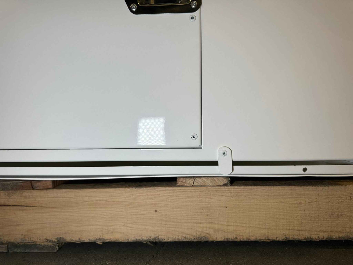 Dog Crate 55331 Professional K9 Series XL Tactical Single Compartment / End Door / 26 W x 40 D x 30 H / Holes for Ventilation / White / Mill Finish Aluminum / Owens Products Professional K9 Series Owens Products