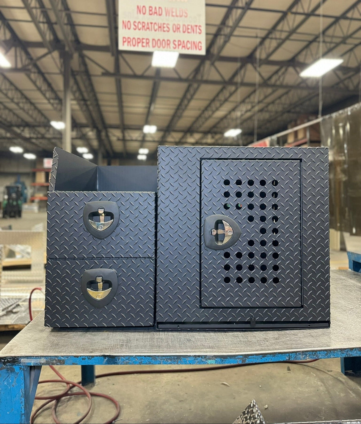 Dog Crate 55500 Professional K9 Series Rear Deployment Unit / Single Compartment / Side Drawer Storage / 45 W X 38 D X 31 H / Holes for Ventilation / Black / Diamond Tread Aluminum/ Owens Products