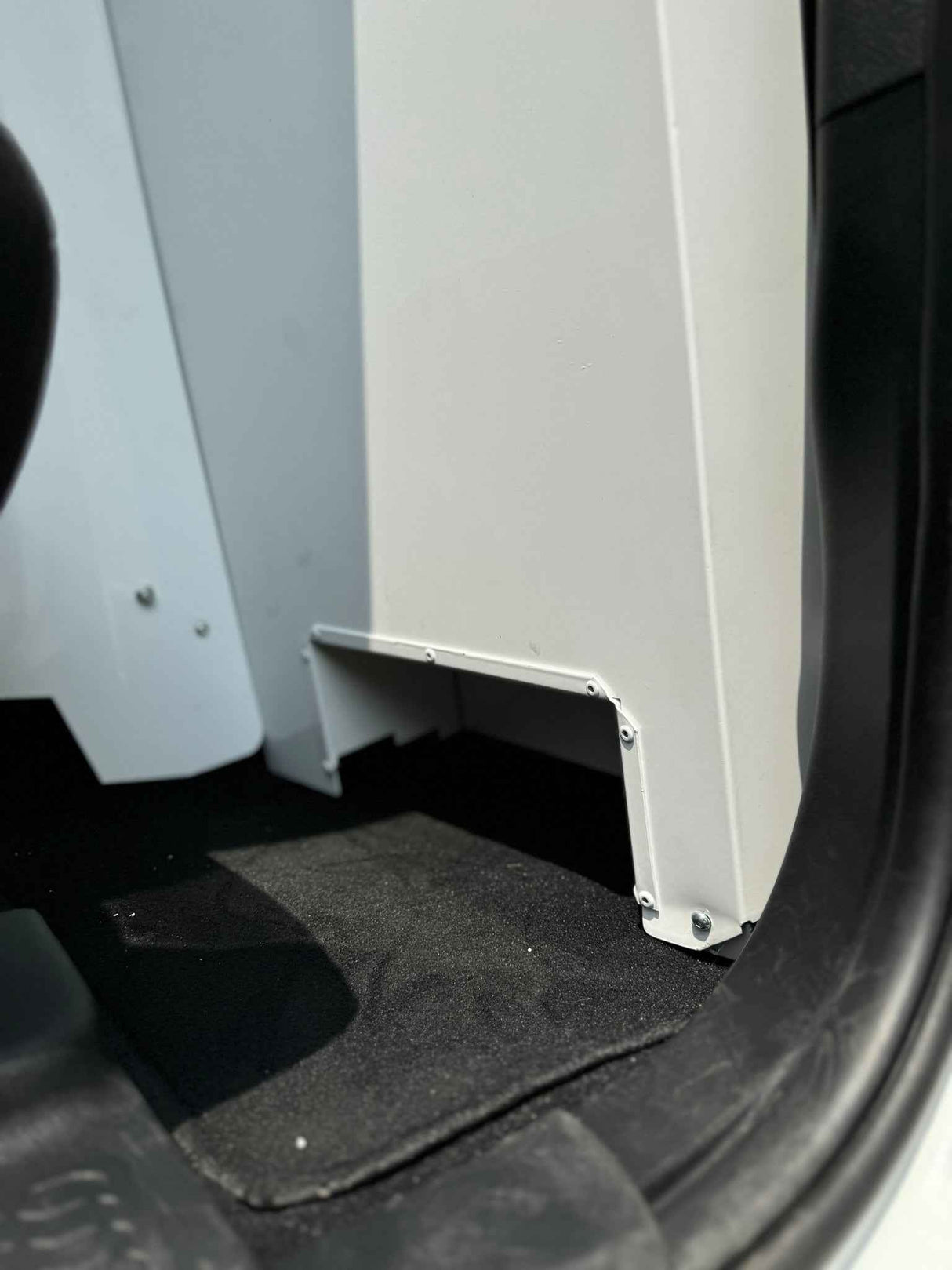 Dog Crate 55330W Professional K9 Series Dodge 2011-Current Durango 2/3-1/3 K9/Prisoner Vehicle Insert / Mill Finish Aluminum / White / Owens Products Professional K9 Series Owens Products