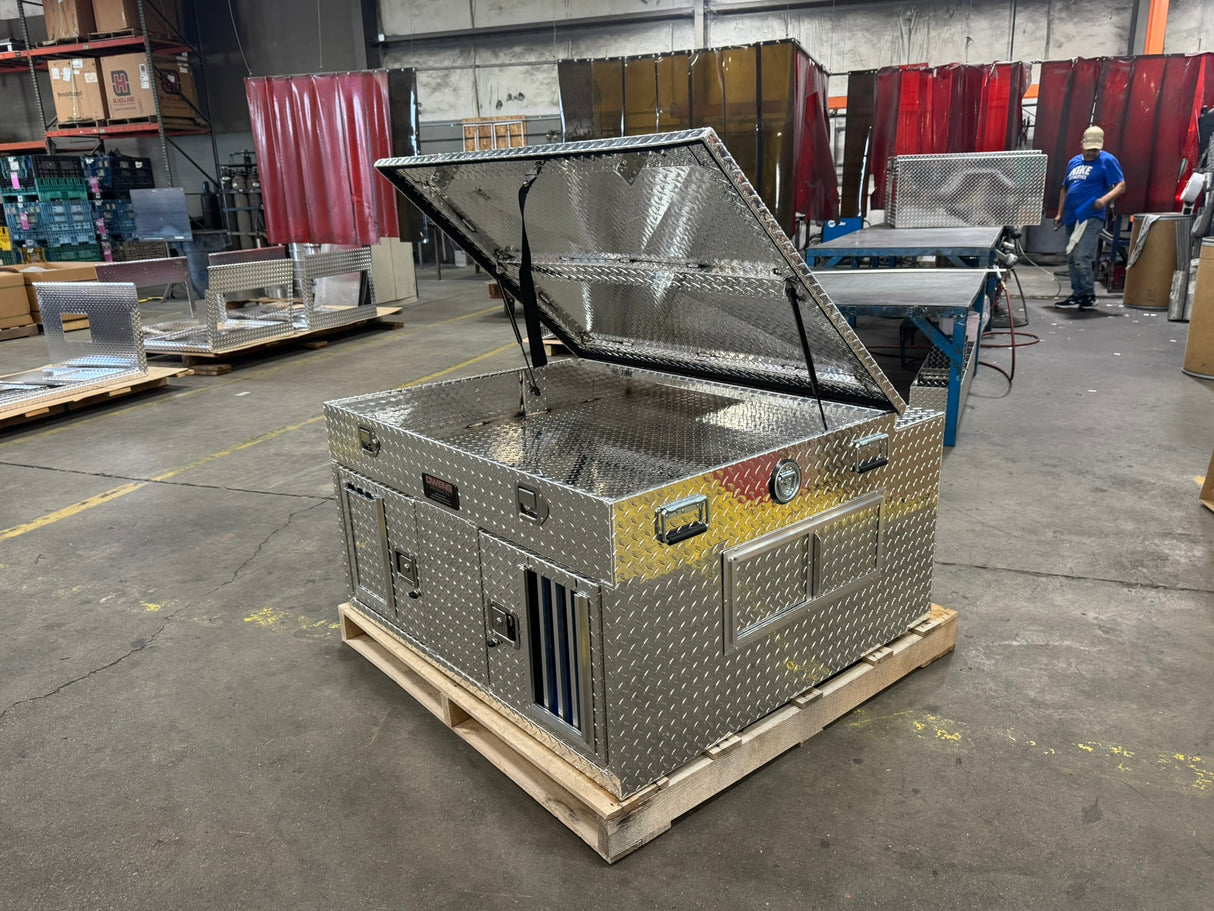 Dog Box 55006 Hunter Series Double Compartment with Top Storage / 48 W x 45 D x 26 H / Standard Vents / Diamond Tread Aluminum / Owens Products Hunter Series Owens Products