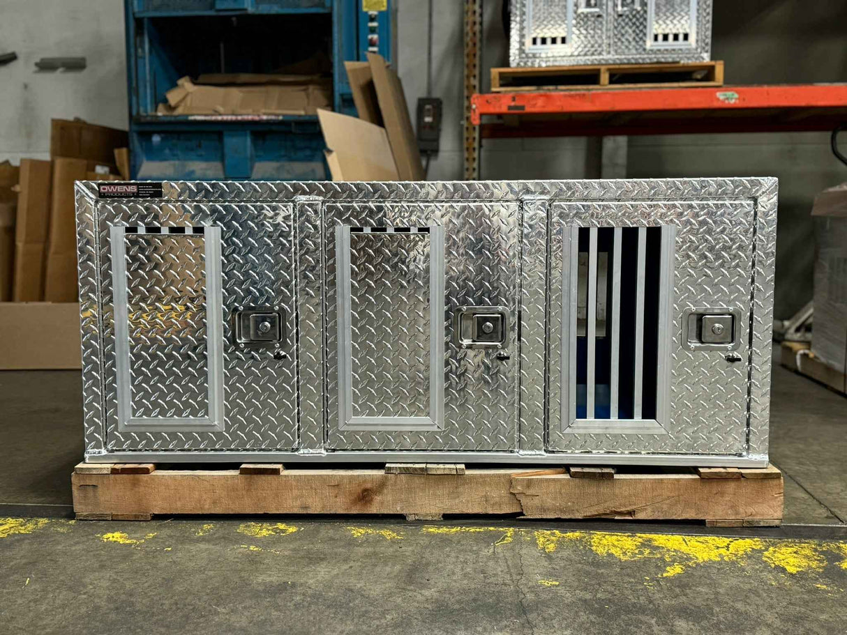 Dog Box 55114RV Hunter Series Tall Trailer Triple Compartment / 58 W X 40 D X 24 H / Right Swing Doors / Tall / Diamond Tread Aluminum / Owens Products