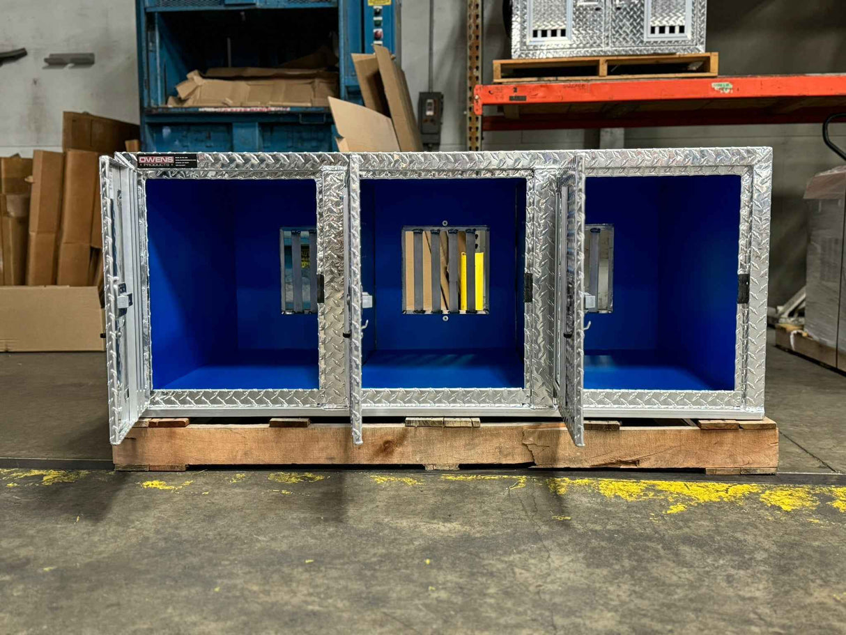 Dog Box 55114RV Hunter Series Tall Trailer Triple Compartment / 58 W X 40 D X 24 H / Right Swing Doors / Tall / Diamond Tread Aluminum / Owens Products