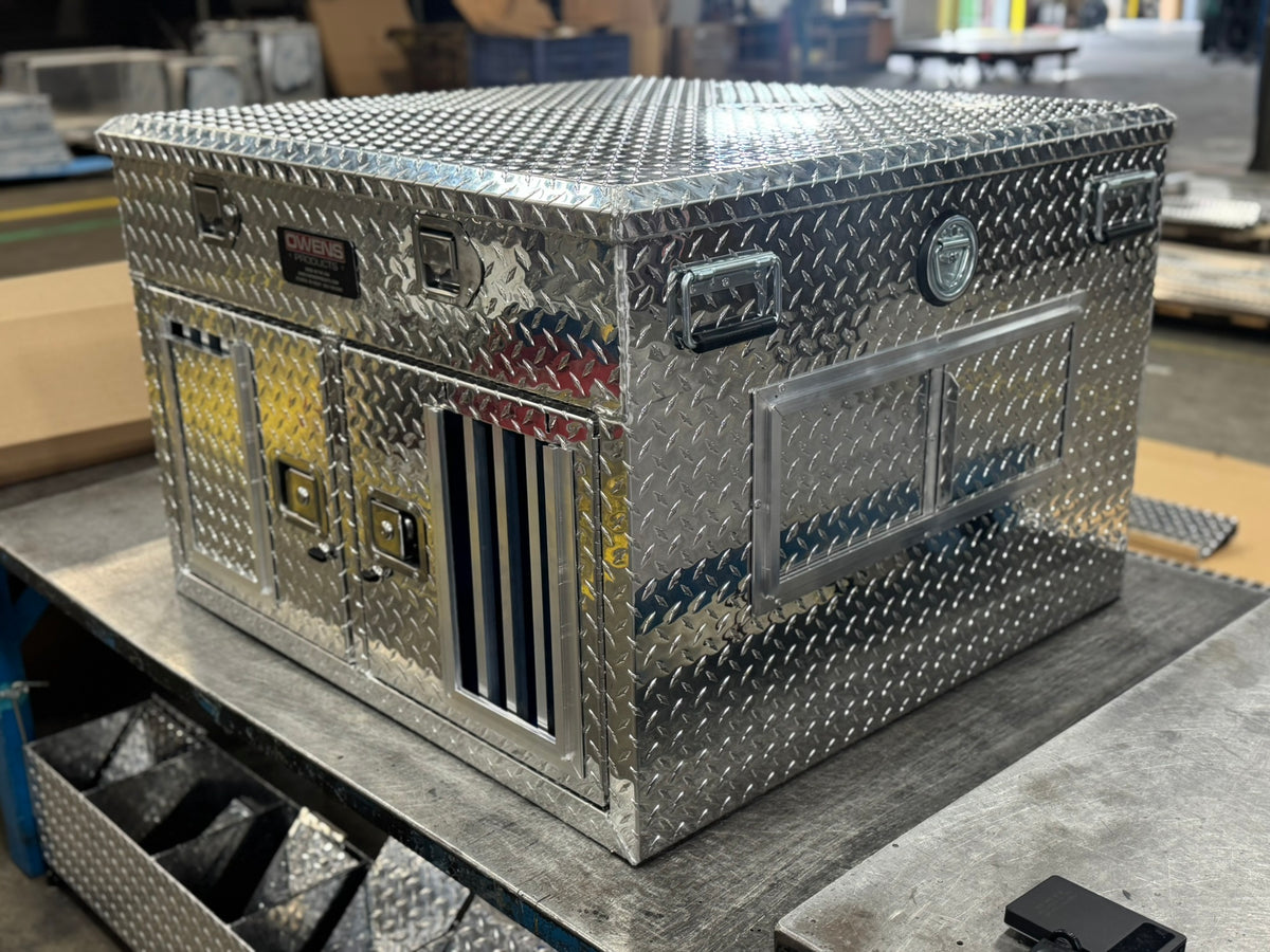 Dog Box 55078 Hunter Series Double Compartment with Top Storage / 38 W x 36 D x 26 H / Shallow / Standard Vents / Diamond Tread Aluminum / Owens Products Hunter Series Owens Products