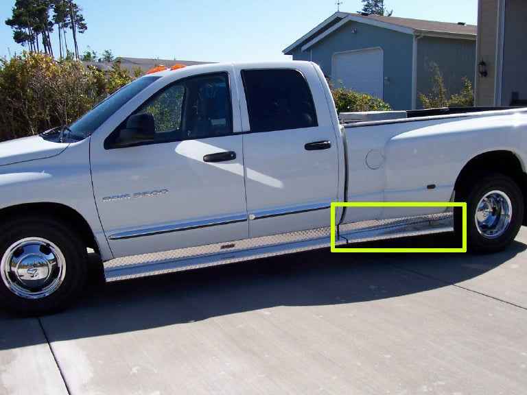 Running Boards Classicpro Series Diamond 4 Inch 03-09 Dodge Ram 2500/3500 8 Ft Long Bed Board 4 Inch Riser Aluminum Owens Products Running Boards Owens Products