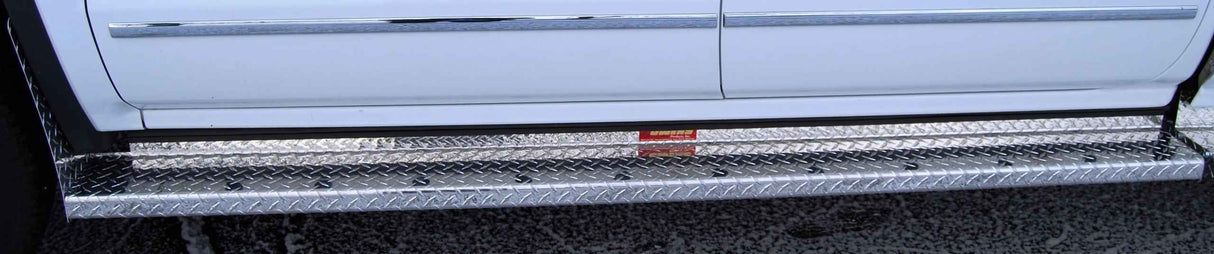 Running Boards Classicpro Series Diamond 2 Inch 15-18 Sierra 2500/3500 W/Diesel Aluminum Owens Products Running Boards Owens Products