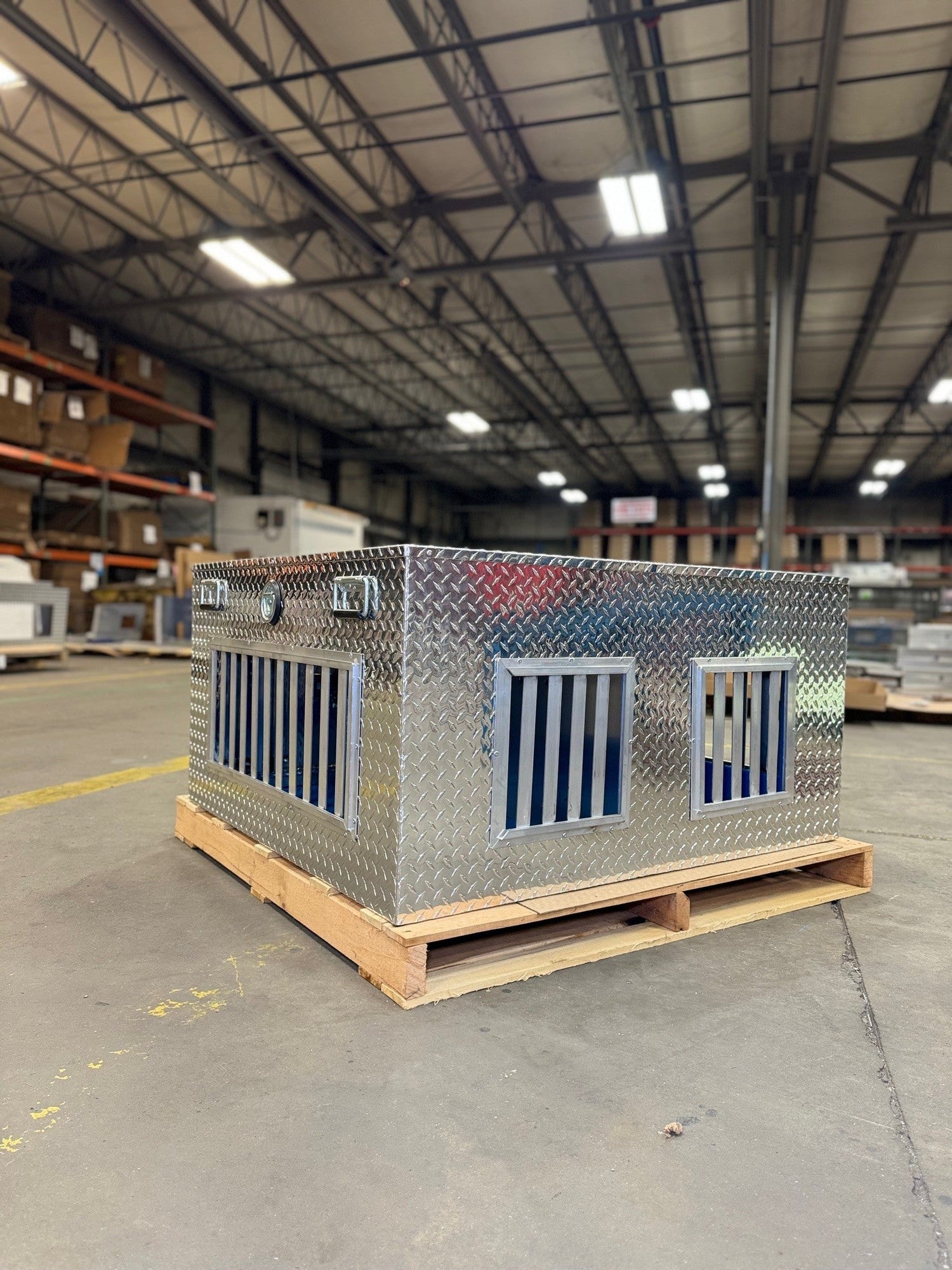 Dog Box 55038 Hunter Series Double Compartment / 48 W x 45 D x 25 H / Tall / All Seasons Vents / Diamond Tread Aluminum / Owens Products