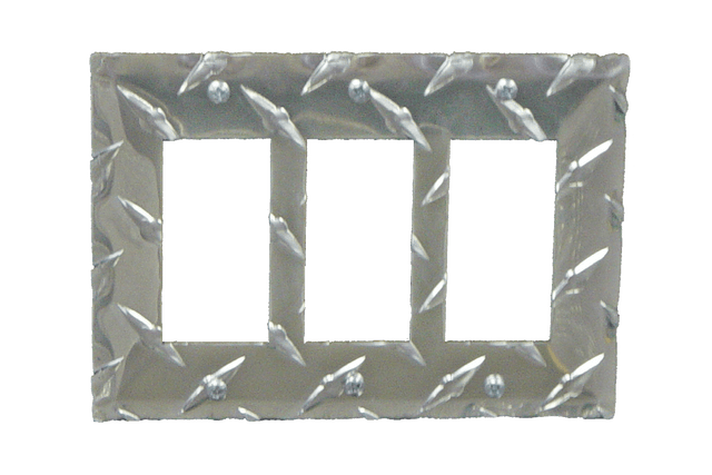 RaceMates / Triple Rocker (GFI) Switch Cover / Diamond Tread Aluminum / 39161 / Owens Products RaceMate Owens Products