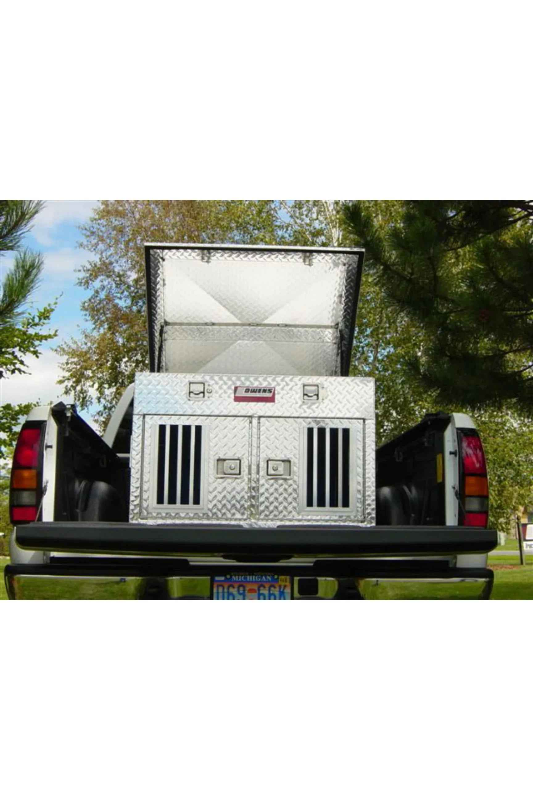 Owens 55078 Hunter Series Dog Box with Storage