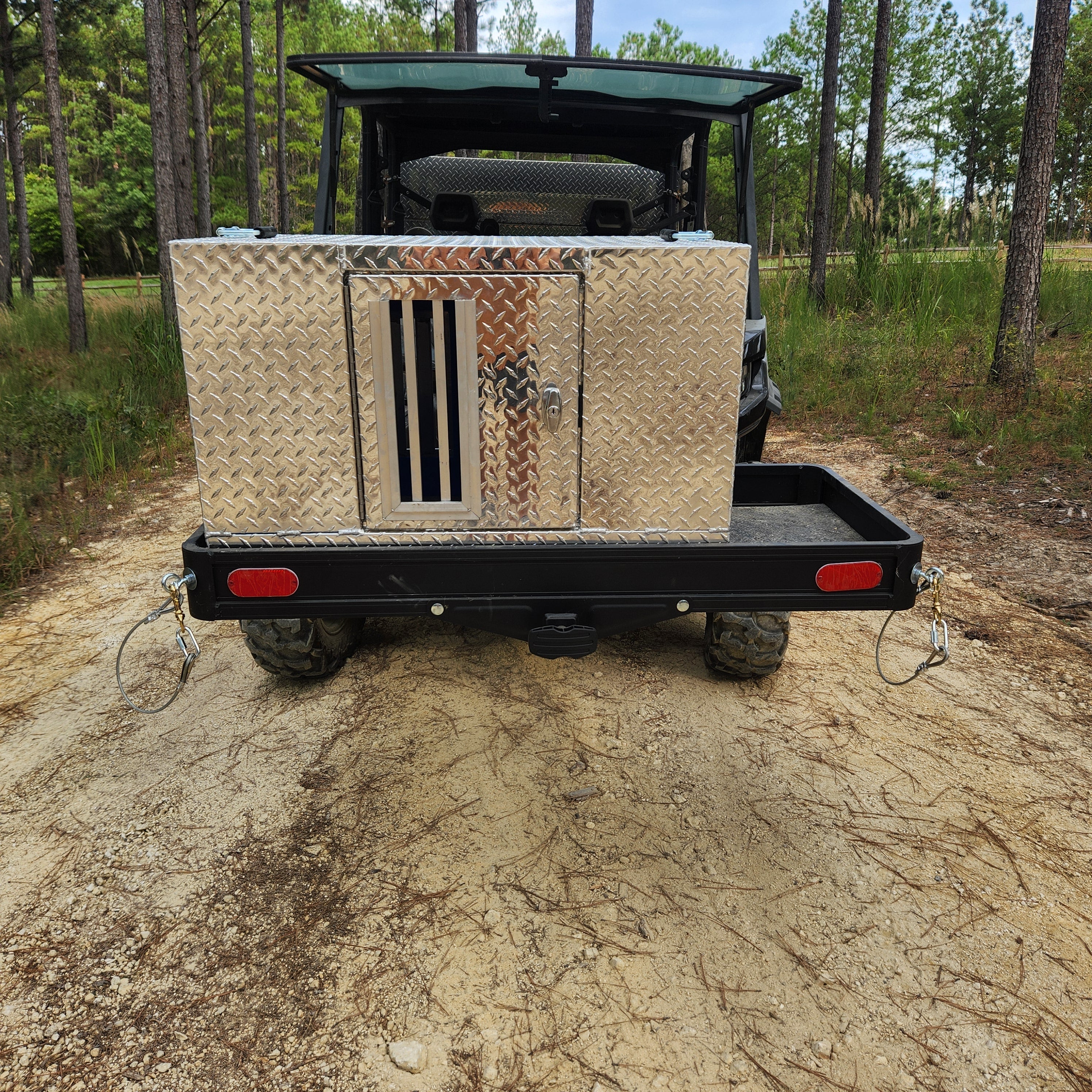 Dog Box 55110 Single Compartment Dog Box / 34 W X 20 D X 22 H / All Season Vents / Diamond Tread Aluminum / Animal Control Dog Box / Owens Products