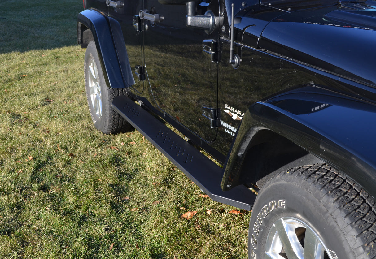 Venum Louvered Running Boards For 07-18 JKU 4 Door / Black / Brackets Included / 850011096 / Owens Products Running Board Owens Products