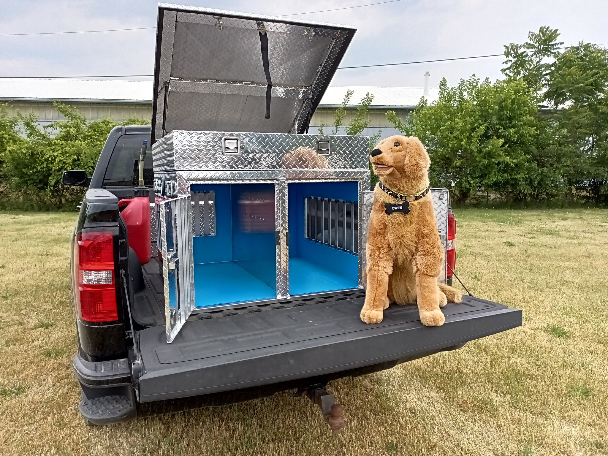 Dog Box 55107 Double Compartment Top Storage Dog Box / 38 W X 40 D X 25 H / All Season Vents / Diamond Tread Aluminum / Animal Control Dog Box / Owens Products