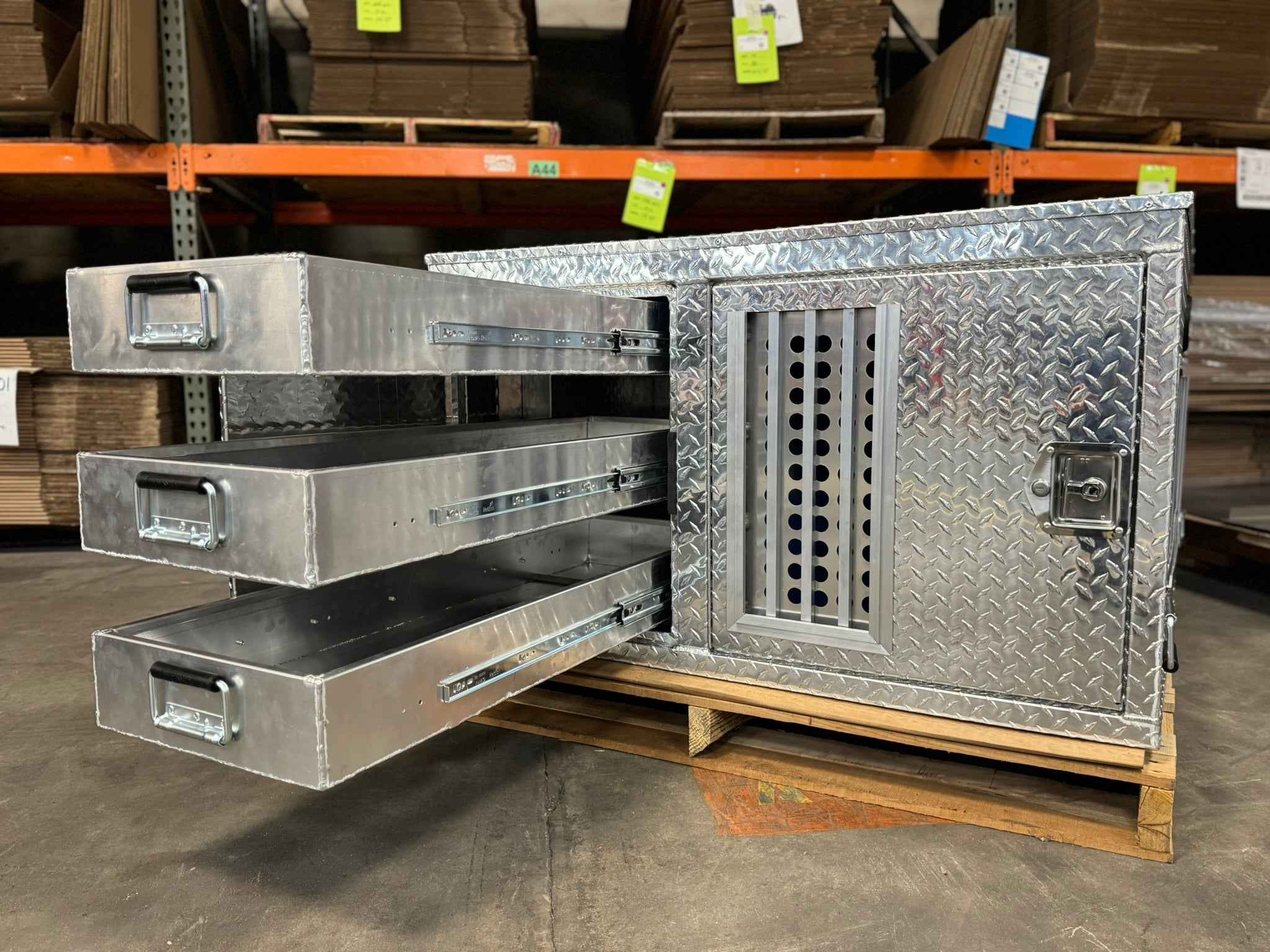 Dog Crate 55127 Professional K9 Series Search & Rescue / Single Compartment / Side Drawer Storage / 47 W X 45 D X 27 H / All Season Vents / Bright / Diamond Tread Aluminum / Owens Products Professional K9 Series Owens Products