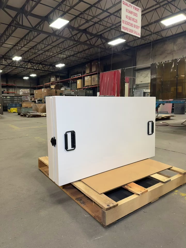 Dog Crate 55305 Professional K9 Series X-Large Collapsible Working Dog Crate / Single Compartment / 22.25 W x 41 D x 29 H / Mill Finish Aluminum / White / Owens Products