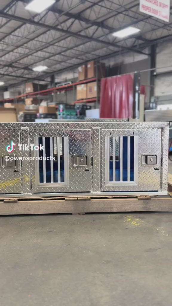 Dog Box 55075V Hunter Series Triple Compartment / 58 W X 40 D X 20 H / Side Vents & All Seasons Rear Vents / Diamond Tread Aluminum / Owens Products