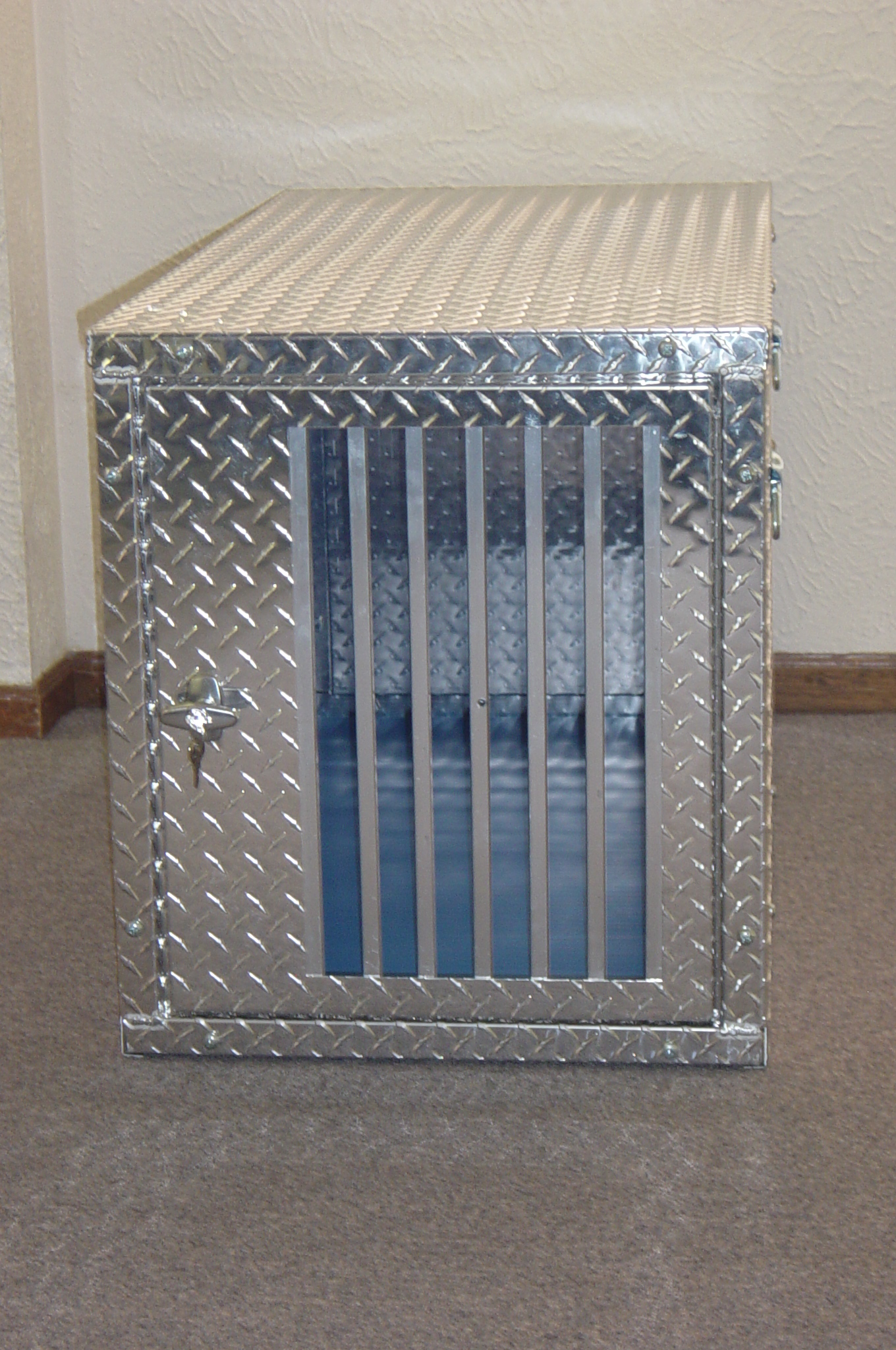 Stainless Steel falke Dog Box